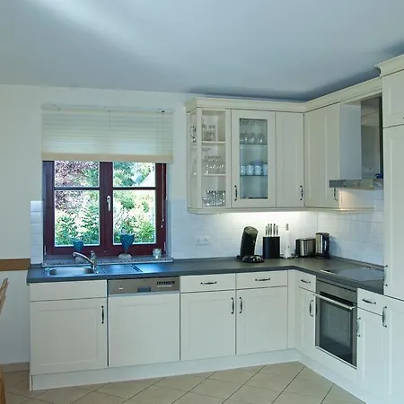 Semesterbostad Duenenresidenz - Haus Frieda Glowe